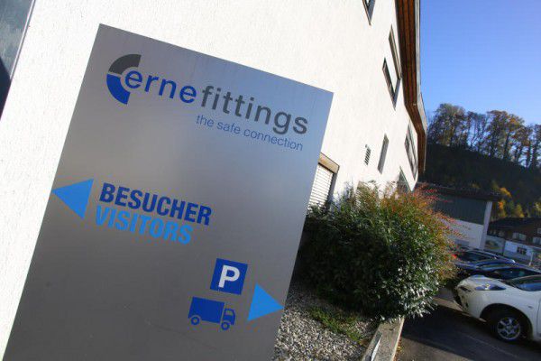 Mit TÜV-zertifizierten High-Tech-Verbindungen will das Schlinser Unternehmen punkten. Erne/Michael Kemter, Archiv