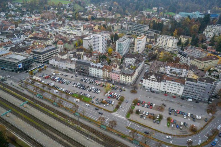 Seit vielen Jahren wird das Areal in Bregenz als Parkplatz genutzt.NEUE; Hartinger (2)