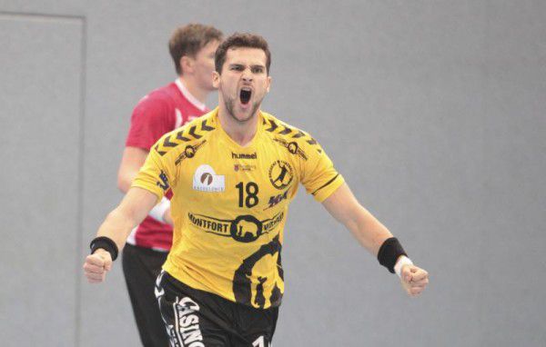 Bammer (oben) und Schlinger (unten) waren spielbestimmend in den vergangenen Spielen für Bregenz und Hard. Steurer, Hartinger