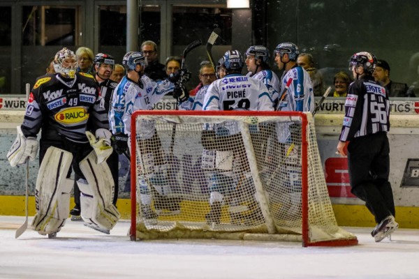 Bitterer Abend für Florian Hardy und die Bulldogs. Jubeln durften nur die Gäste. Gepa/Lerch