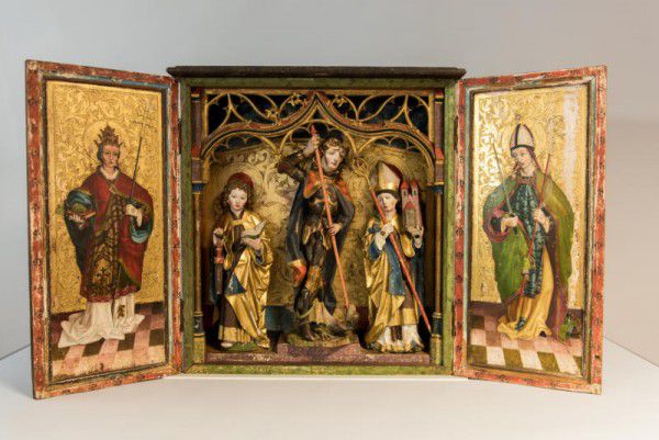 Der heimgekehrte Kristberger Flügelaltar bei seiner Präsentation Ende Mai.Dietmar Stiplovsek