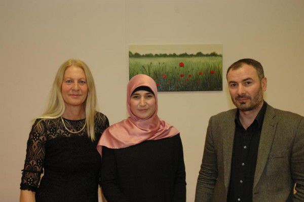 Eva Fahlbusch, Marcha Khadzimusaeva, Aslan Murtazaliev gehören zu den Vindex-Gründern.