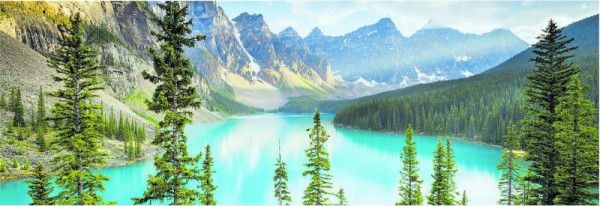 Wildnis, die sich über sechs Zeitzonen erstreckt: der Lake Moraine im kanadischen Banff-Nationalpark. JUSTIN FOULKES/LONELY PLANET