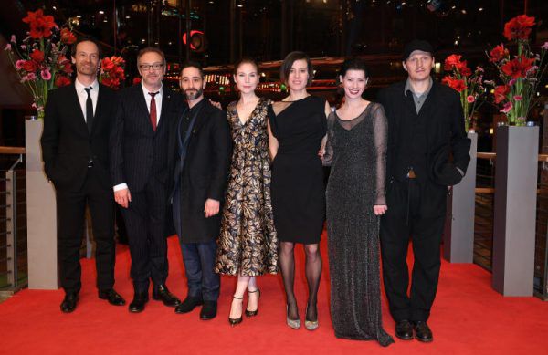 67. Internationale Filmfestspiele in Berlin: Jörg Hartmann, Regisseur Josef Hader, Denis Moschitto, Nora von Waldstätten, Pia Hierzegger, Crina Semciuc und Georg Friedrich (v.l.n.r.).