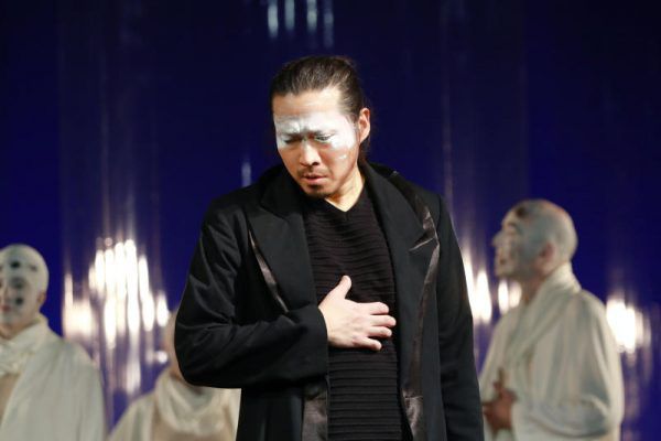 David DQ Lee singt wunderschön den Orpheus.