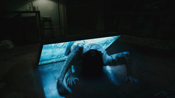 Samara ist zurück (links). Drei afroamerikanische Frauen leisten ihren Beitrag für die NASA (Mitte). Timm kann nicht mehr lachen (oben). Männer in der Sauna (unten). Paramount, Centfox, Constantin Film, Polyfilm