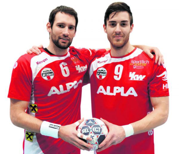 Schmid und Zivkovic (r.).HC Hard
