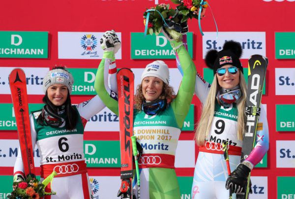 Stephanie Venier (links) mit Siegerin Ilka Stuhec (Mitte) und der drittplatzierten Lindsay Vonn (rechts). GEPA