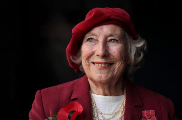 Vera Lynn wird im März 100. AFP