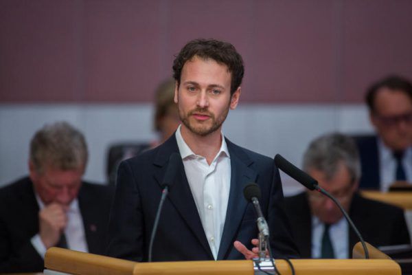 Gleichberechtigungssprecher Daniel Zadra hat bei den Grünen das Frauen-Ressort inne.Steurer