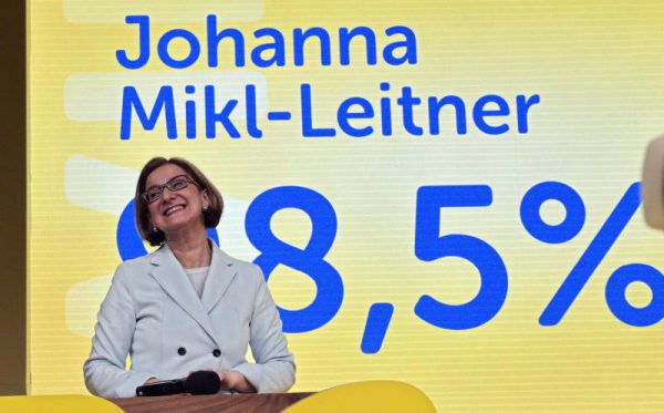 Mikl-Leitner dankte für das Vertrauen. APA/HANS PUNZ