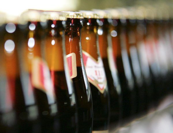 Die Brauerei-Verantwortlichen von Frastanzer, Mohrenbräu, Fohrenburger und Egger Bier verhandeln bislang mit Spar über den Preis von Kleingebinden.Gmeiner,  Hartinger/NEUE Archiv