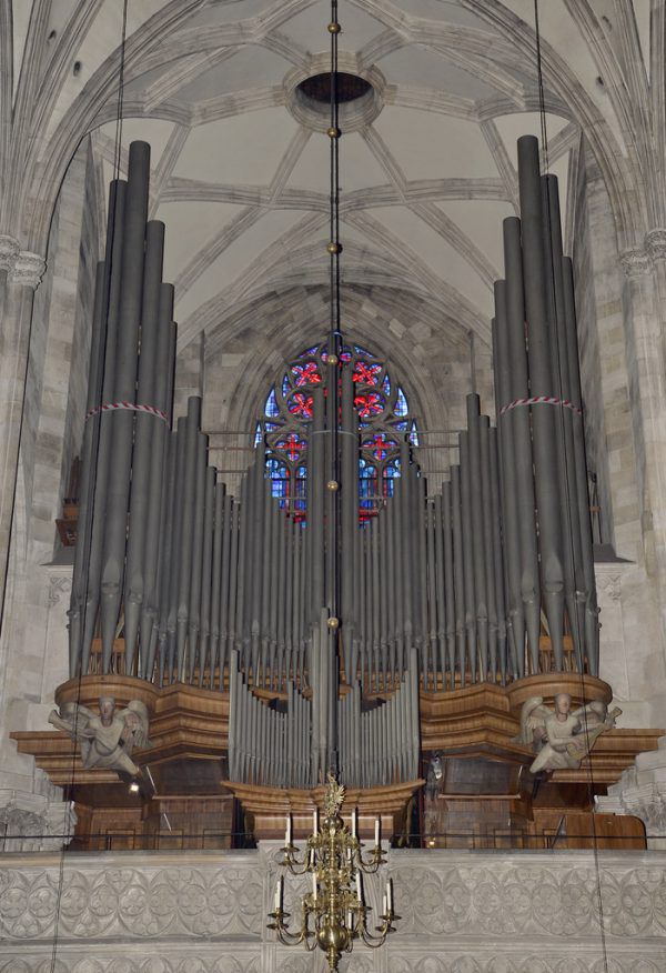 Die „Riesenorgel“ im Wiener Stephansdom soll 2020 wieder erklingen. apa/Pfarrhofer