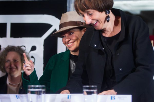 Es Devlin (l.) und Elisabeth Sobotka. Philipp Steurer