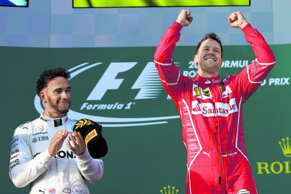 Hamilton musste in Australien Vettel applaudieren. Gepa