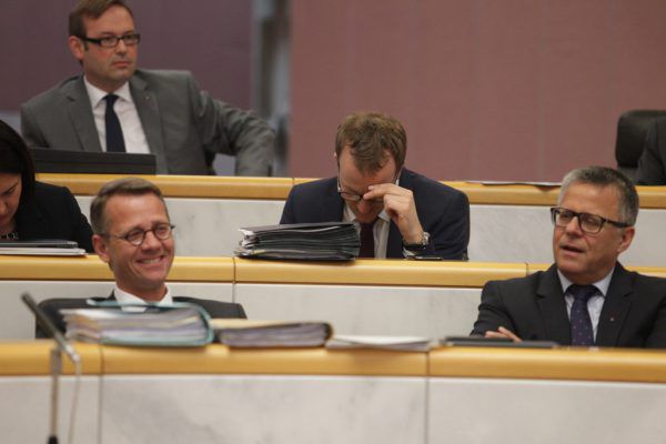 ÖVP-Sozialsprecher Matthias Kucera (links) verteidigte das neue Gesetz, dem der Koalitionspartner­ zähneknirschend zustimmte.Klaus Hartinger (2)