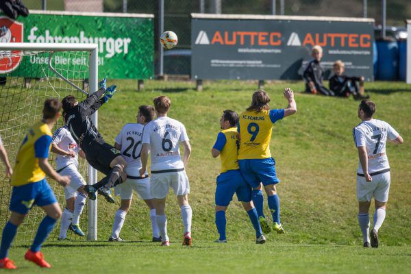 Viele Torszenen prägten das Spiel im Sulzberger Alpenstadion. Steurer