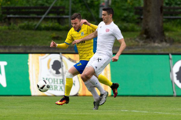 Volkan Akyildiz (großes Bild, links) gehörte einmal mehr zu den auffälligsten VfB-Akteuren. Oben im Bild einsatzfreudig Kapitän Adrian Klammer und unten Yusuf Özüyer, der am Ende auch traf. stiplovsek (4)