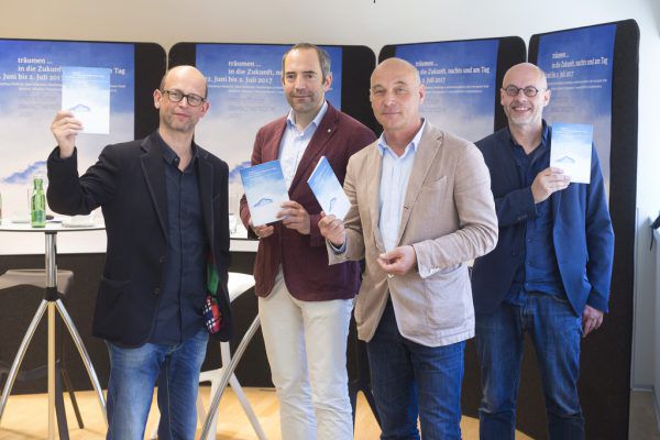 Die Programmgestalter der Montforter Zwischentöne beim Pressegespräch: Hans-Joachim Gögl, Edgar Eller, der Architekt Hugo Dworzak und Folkert Uhde (v.l.).