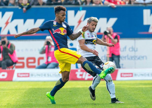 Die Wege von Valentino Lazaro (l.) und Emanuel Sakic werden sich heute wieder kreuzen. GEPA/Lerch