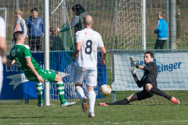FC Langenegg und der Dornbirner SV garantieren Offensivfußball mit vielen Torraumszenen. Dietmar Stiplovsek