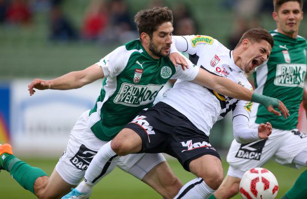Für dieses Foul an Nikola Dovedan hätte Michael Novak früh Rot sehen müssen (oben). APA (2), Gepa (4)
