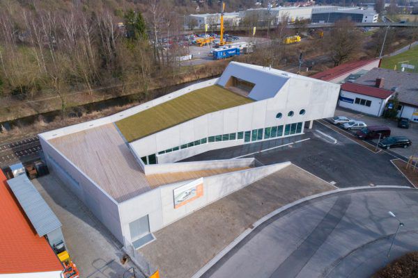 Im Frühjahr 2017 stellte i+R das Jugendhaus Biberach nach den Wünschen der jüngsten Einwohner der Stadt fertig. Simon Gallus