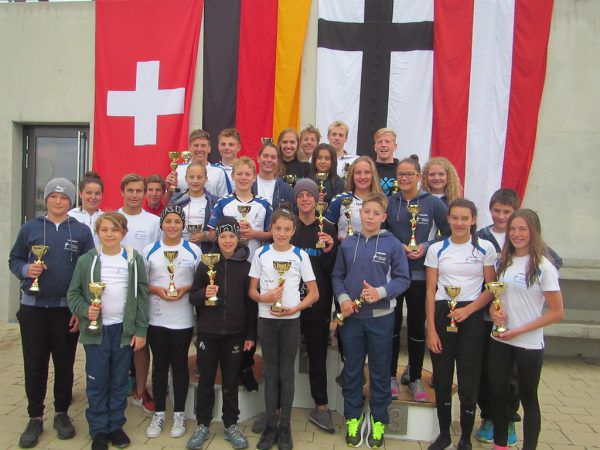 Alle Pokalgewinner der Vorarlberger Freiwassermeisterschaften 2017. Schwimmverband