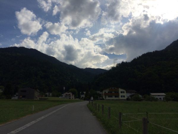 Die Mountainbike-Tour startet in Vandans.
