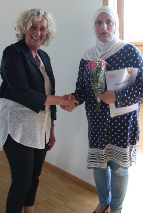 Landesrätin Katharina Wiesflecker gratulierte. Caritas