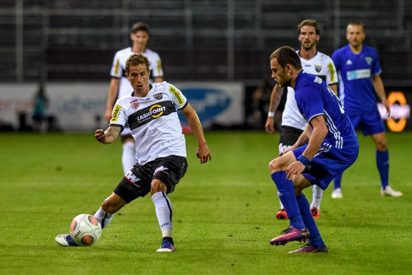 Stefan Nutz (l.) ist das kreative Element im Spiel der Altacher. Der Spielmacher erzielte per Geniestreich das 1:0. Gepa