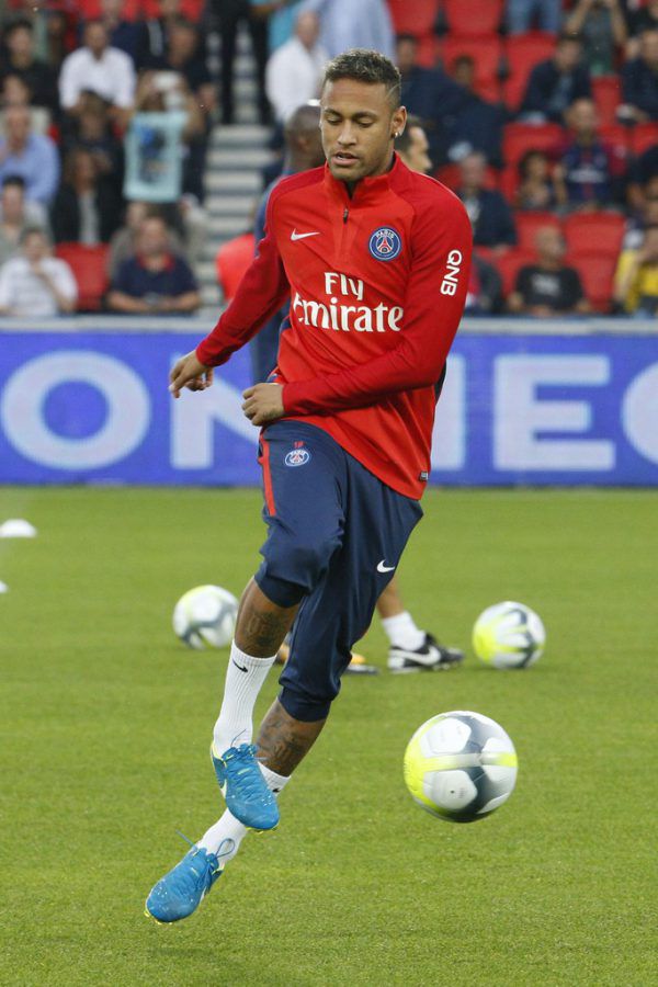 Der Transfer von Neymar könnte Konsequenzen für PSG haben. Apa