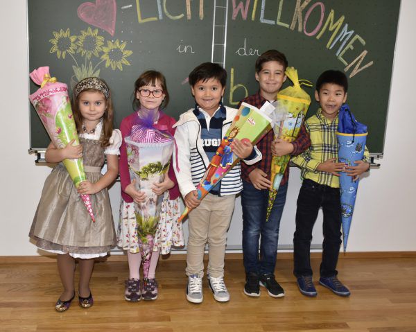 In zwei Klassen sind die Kinder in der Volksschule des Collegium Bernardi am Montag in ihre Bildungslaufbahn gestartet. Collegium Bernardi