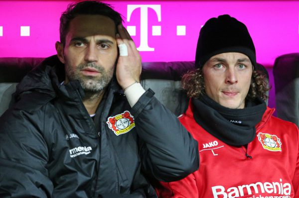 Özcan saß bei Leverkusen wie immer auf der Bank. GEPA