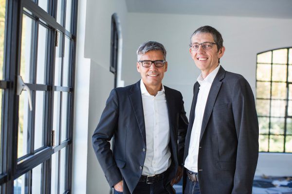 Die beiden Geschäftsführer Egon Hajek und Gero Riedmann (v.l.).Hajek Riedmann Projekt GmbH / Darko Todorovic