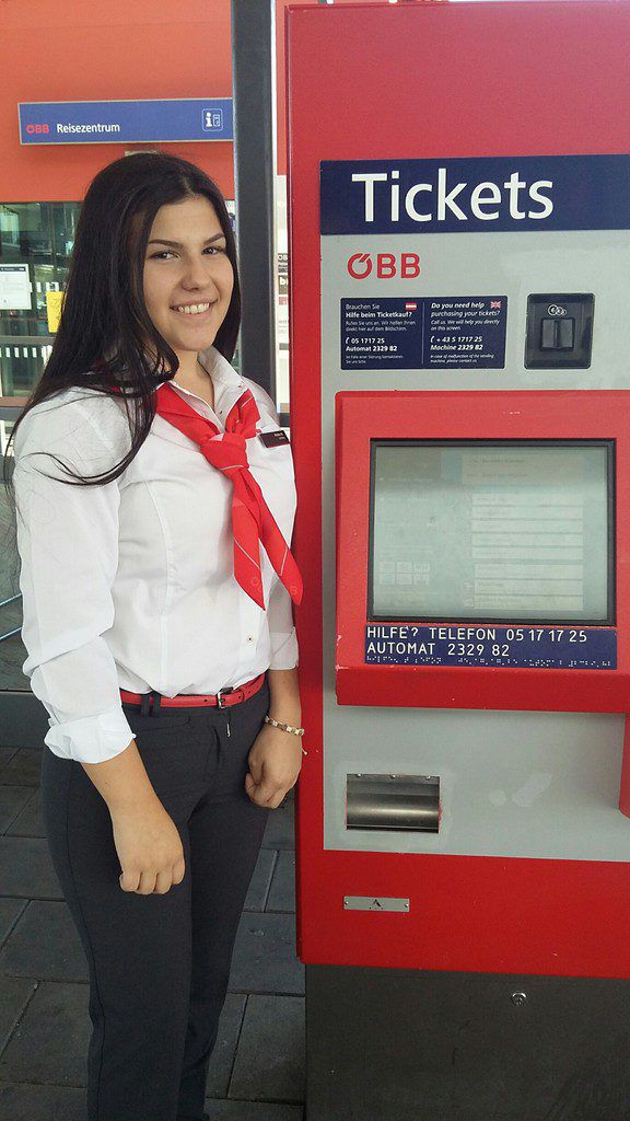 Madlen Micheli ist Lehrling im ÖBB-Mobilitätsservice.  ÖBB