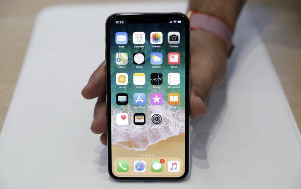 Mehr als 1000 Dollar kostet das neue iPhone X. AP