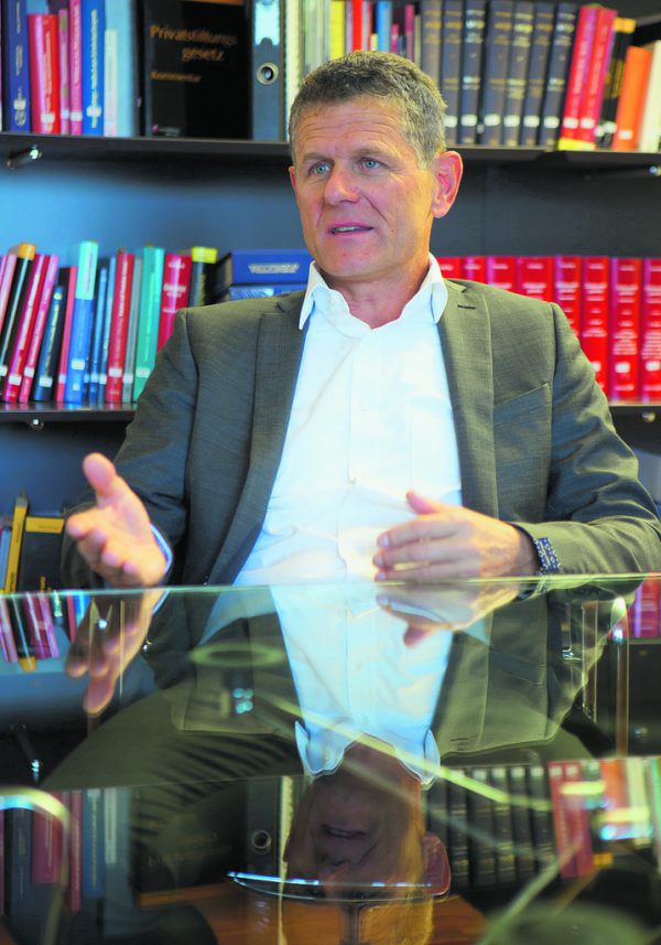 Horst Lumper im Gespräch.Hartinger