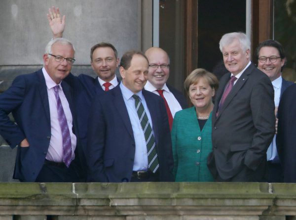 Sondierungsgespräche enden: Die deutsche Bundeskanzlerin Angela Merkel hat große Interesse an einer Einigung.  DPA/Kappeler