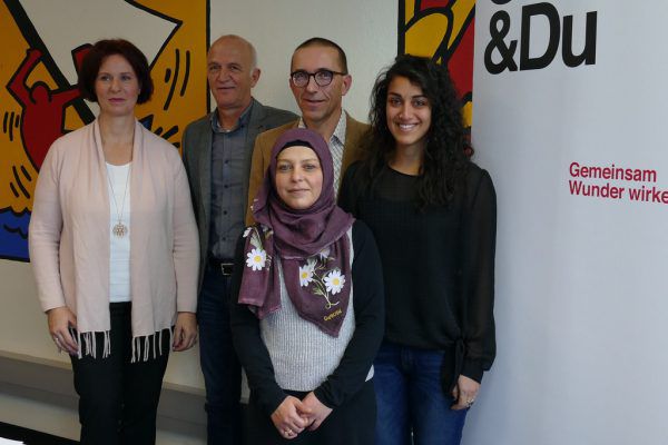 Bea Bröll, Christian Wild, Walter Schmolly, Buket Borihan (v.l.) und Aysegül Gürel (vorne). Miriam Jaeneke