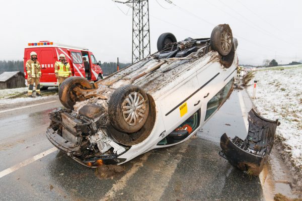 Der 53-jährige Fahrer blieb unverletzt. Bernd Hofmeister