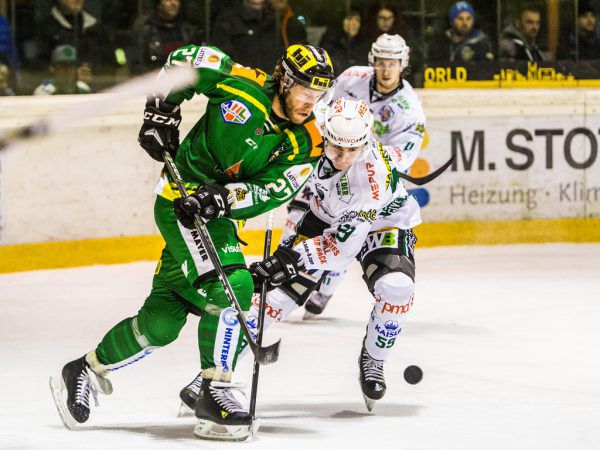 Derbytime in der AHL. Der EC Bregenzerwald empfängt den EHC Lustenau. Frederic Sams