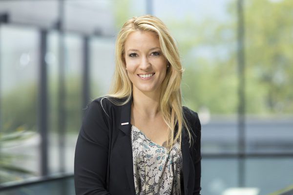 Evelyn Dorn, Frau in der Wirtschaft. Archiv