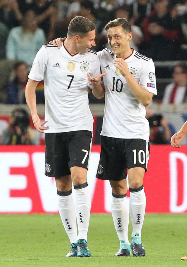 Mesut Özil und Co. spielen gegen Österreich. AFP