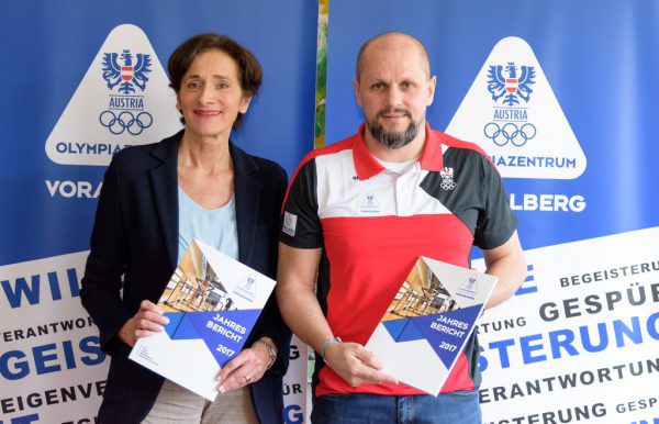 Bernadette Mennel und Sebastian Manhart präsentierten den Jahresbericht. Stiplovsek