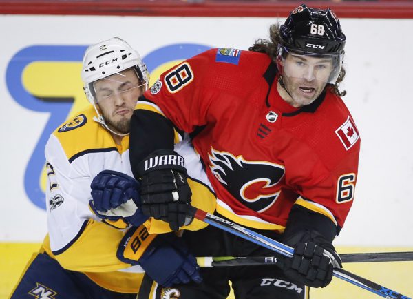 Die „Vokuhila“-Frisur ist in Tschechien nach Jaromir Jagr (r.) benannt.  AP