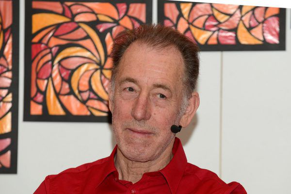 Franz Josef Köb liest in der Remise. Neue