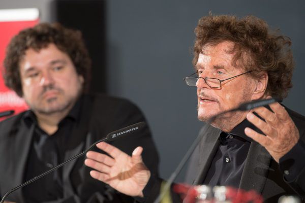 Joern Hinkel folgt auf Dieter Wedel (v.l.). APA/AFP/dpa