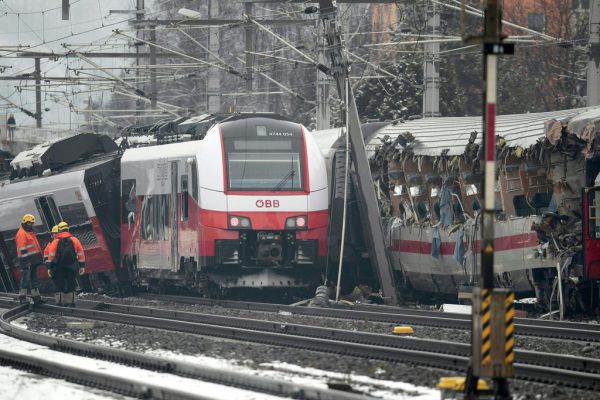 Das Unglück geschah kurz vor 13 Uhr. APA/SCHERIAU