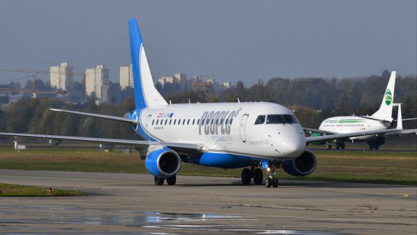 Ein Flugzeug der People’s Viennaline. Achivbild/APA/dpa